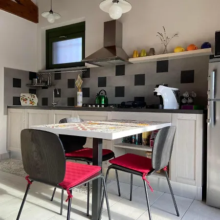 Cascina Dei Giacinti * Nizza Monferrato