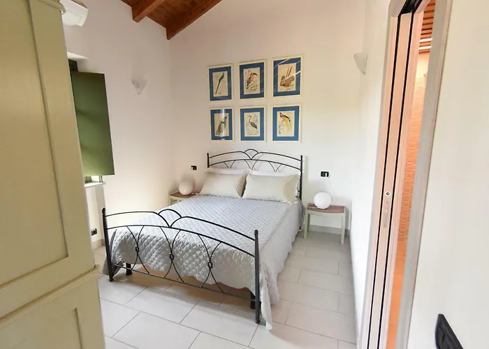 Cascina Dei Giacinti مزرعة للإقامة *